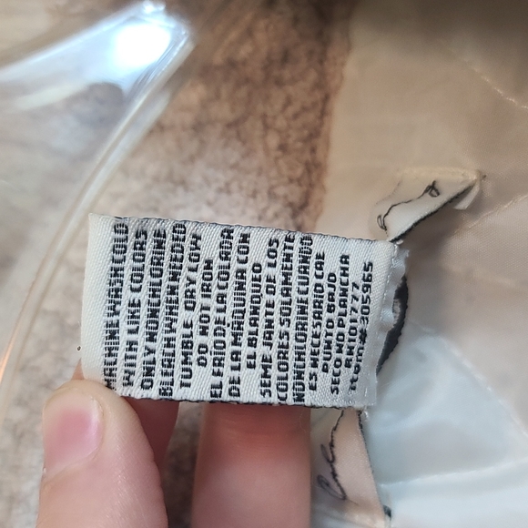 Colorado Clothing Beige Vest | Soft Knit with Quilted Inside | Women's XL - Picture 4 of 5